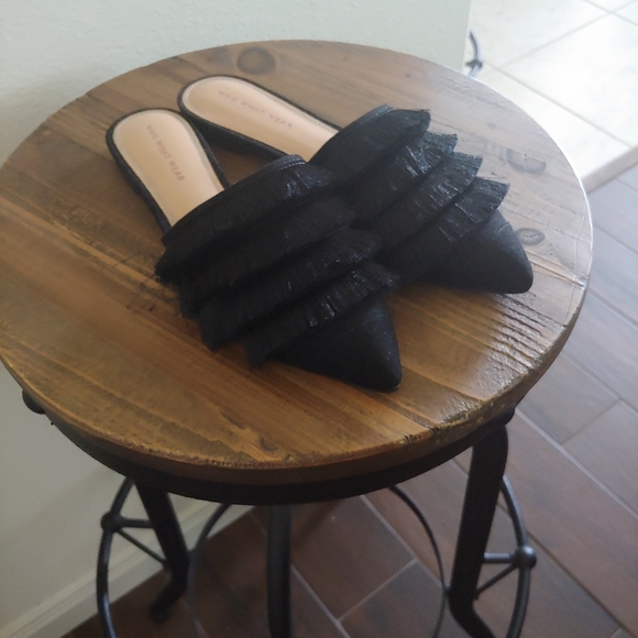 New black slide - Picture 2 of 2